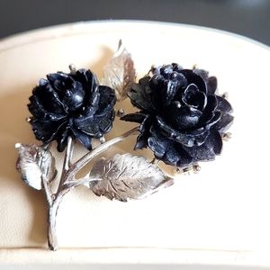 Gerry "Black Rose Pin"